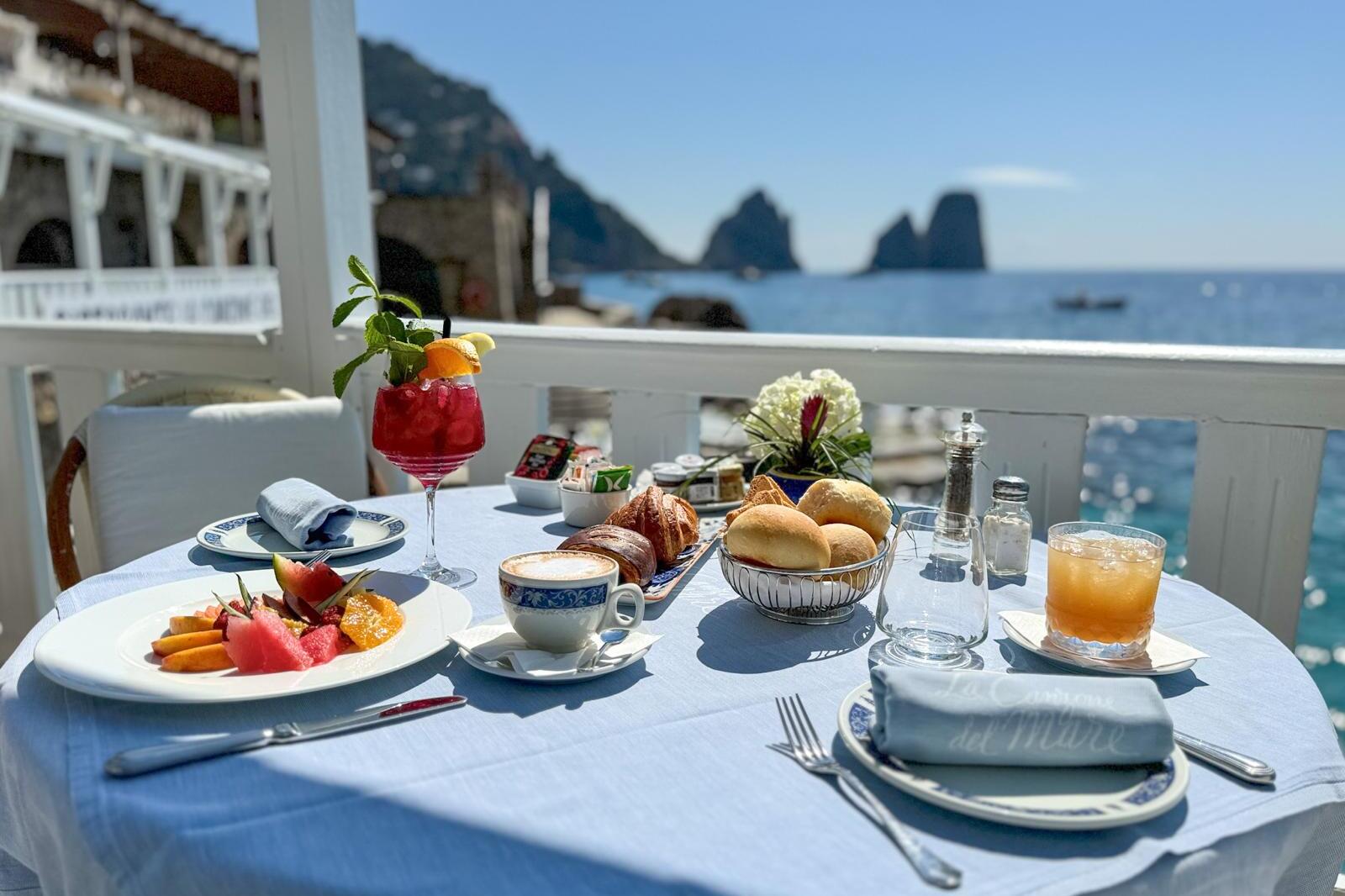 La Canzone del Mare - guest room Diva Suites